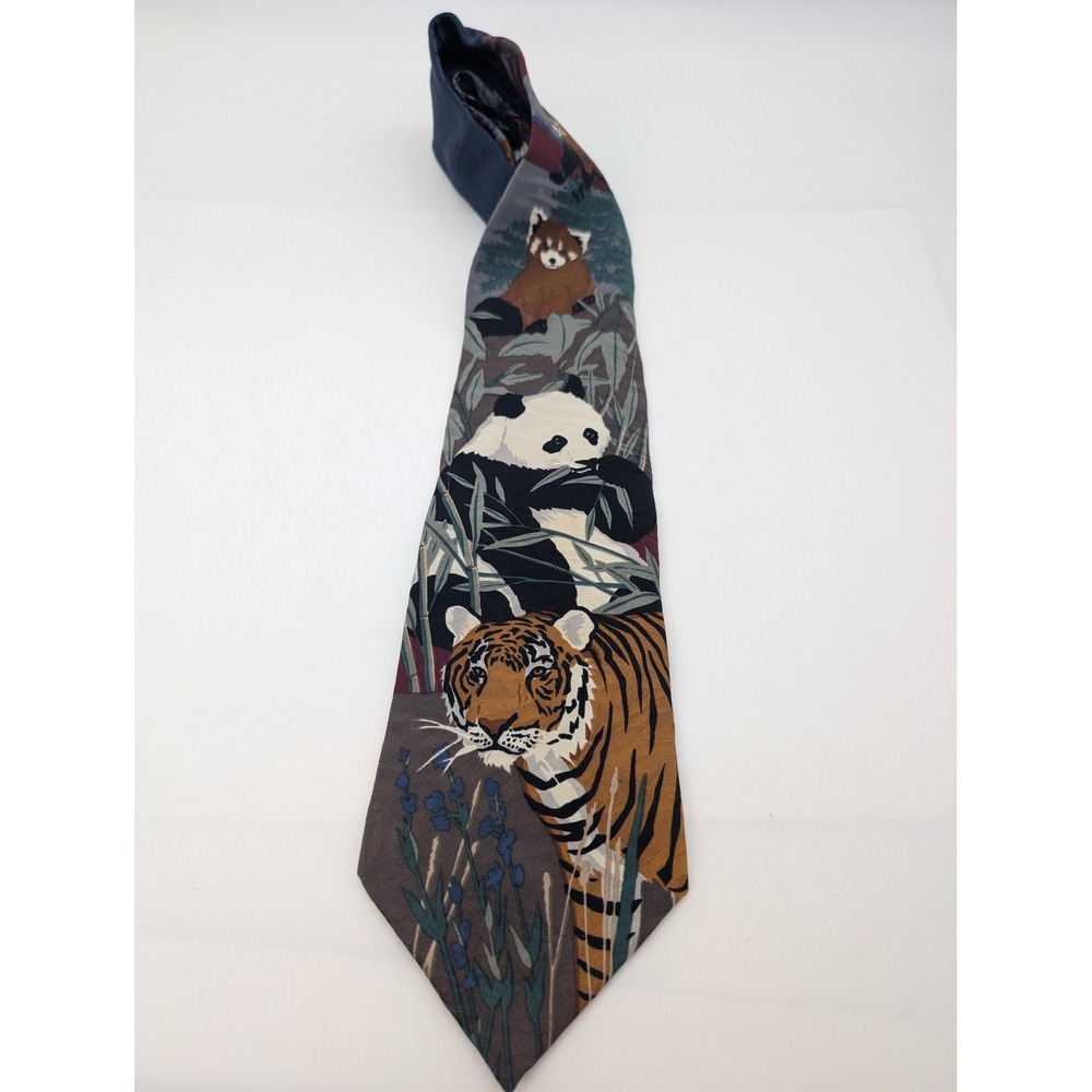 VTG 1993 WWF Asian Habitats Silk Tie Mens Tiger Giant Panda Red Panda Wildlife